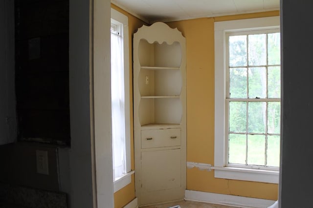 306 S Harrison, San Augustine, TX 75972 - view of closet