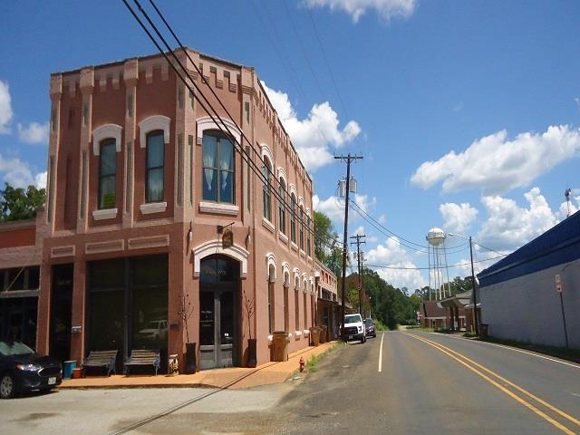 152 N Oak St, Hemphill, TX 75948 - exterior space