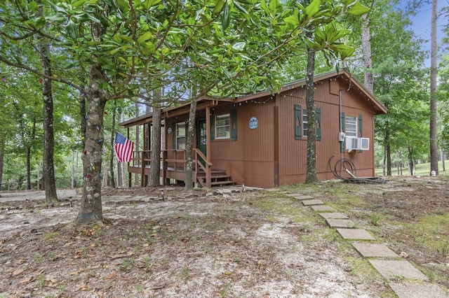 view of home's exterior featuring cooling unit