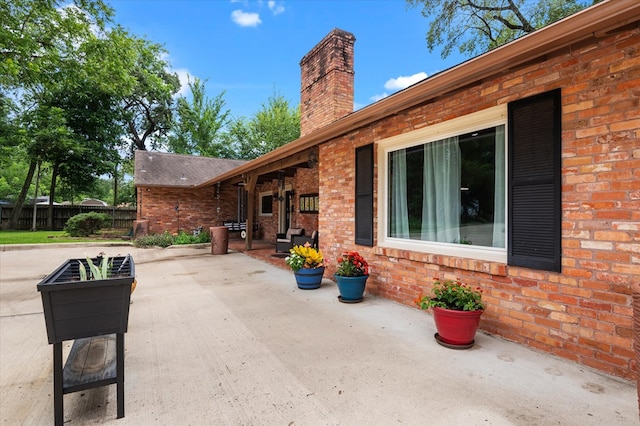 915 Evans Dr, Lufkin, TX 75904 - view of patio / terrace