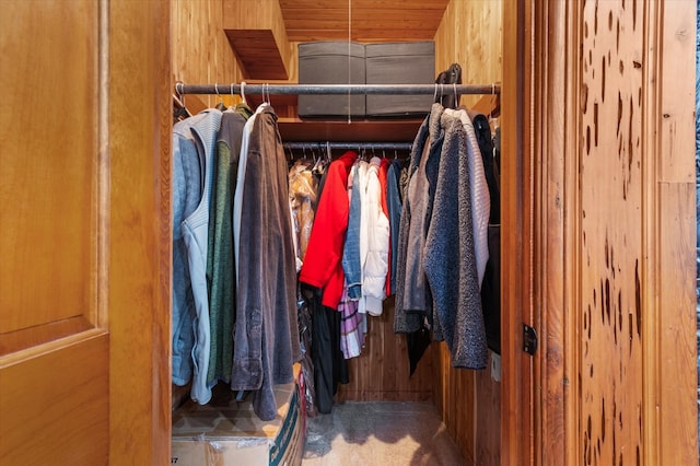 915 Evans Dr, Lufkin, TX 75904 - view of closet