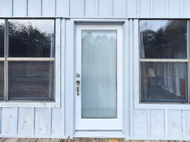 view of doorway to property