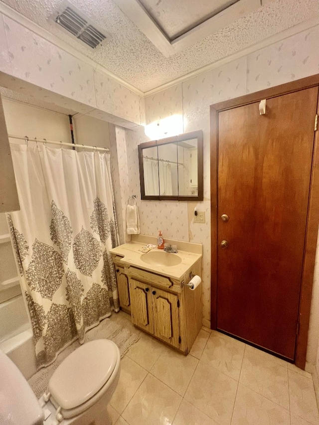 full bath with visible vents, wallpapered walls, crown molding, vanity, and a textured ceiling
