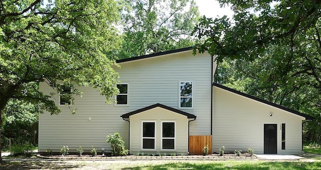 1604 Lilac Ave, Lufkin, TX 75901 - view of back of house