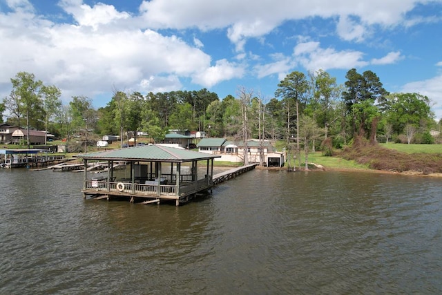 202 Tipperary Dr, Milam, TX 75959