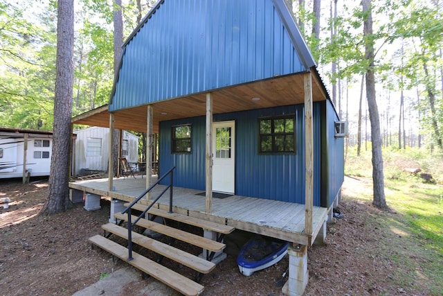 exterior space featuring an outdoor structure
