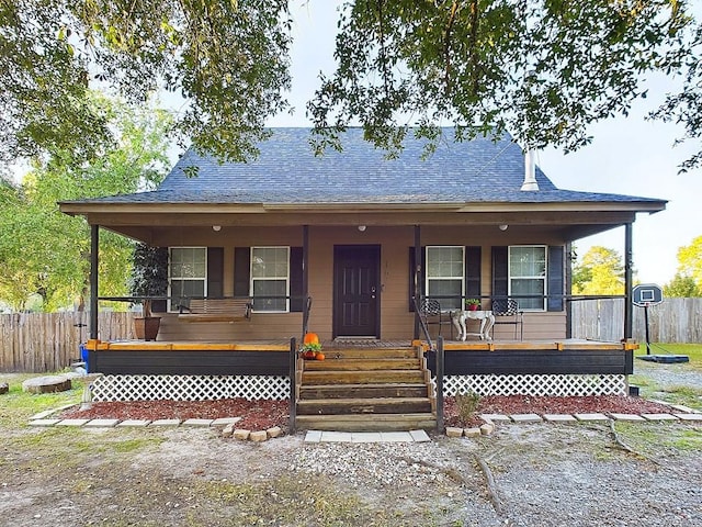 view of front of house with covered porch