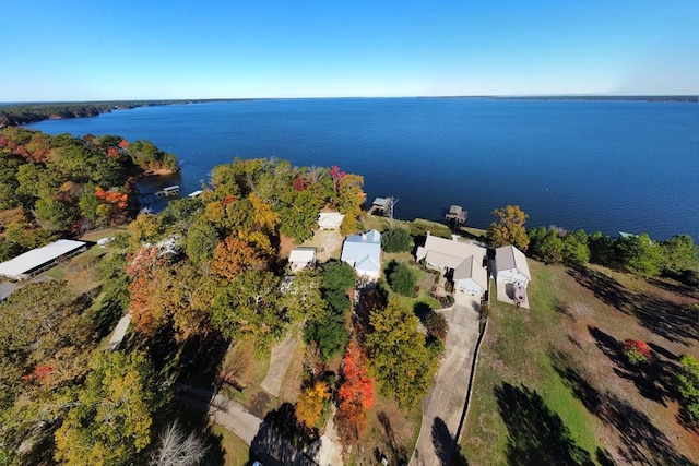 160 Somerset, Milam, TX 75959 - birds eye view of property featuring a water view