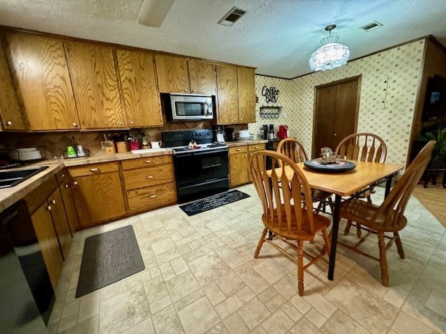 444 Lakewood Dr, Jasper, TX 75951 - photo 7