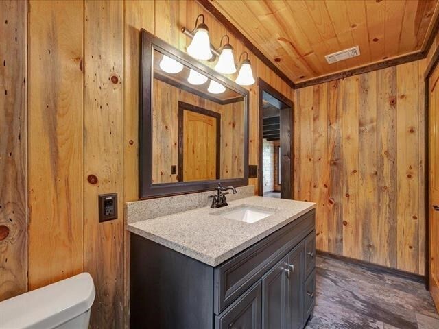 372 County Road 2781, Shelbyville, TX 75973 - photo 33