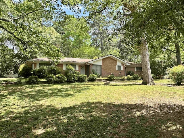 14 Cecil Dr, Woodville TX, 75979, 3 bedrooms, 3 baths house for sale