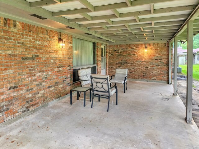 906 Richardson Dr, Jasper, TX 75951 - view of patio / terrace