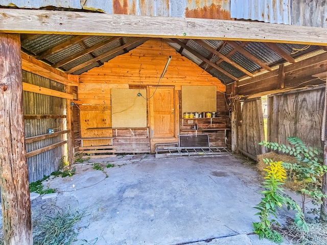 1026 Berry Rd, Lufkin, TX 75904 - property entrance