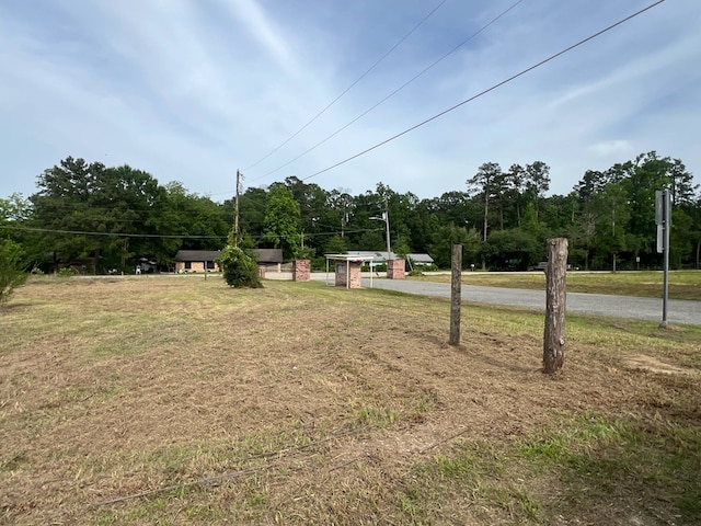 2433 Donna Dr, Jasper, TX 75951