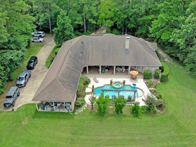 2102 Brentwood Dr, Lufkin, TX 75901 - aerial view of property and surrounding area with a pool area