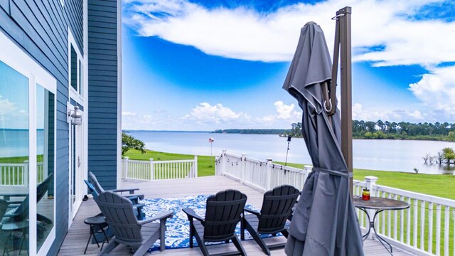 321 Paradise Dr, Zavalla, TX 75980 - photo 1