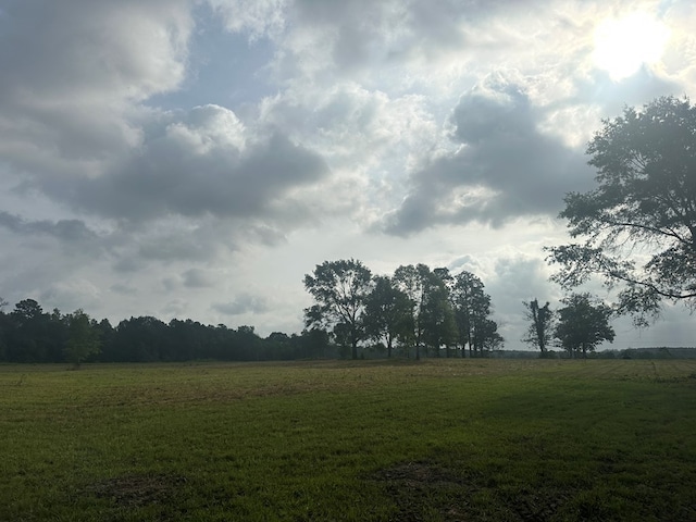 21555 County Road 3114, Buna, TX 77612