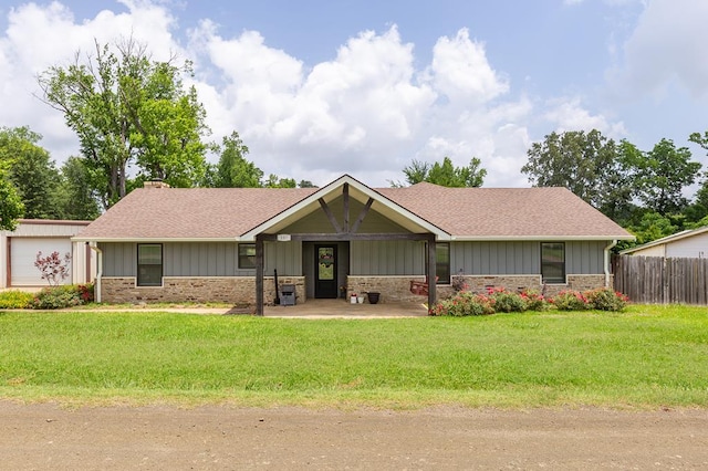 107E Juniper St, San Augustine, TX 75972 - photo 1