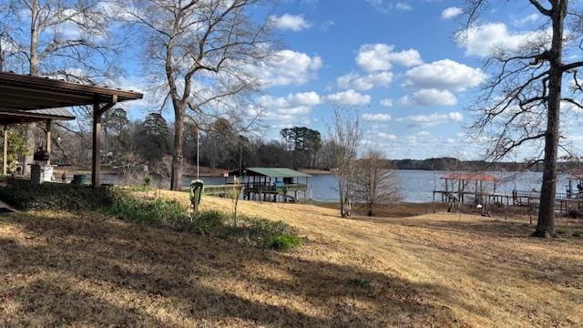 view of yard with a water view