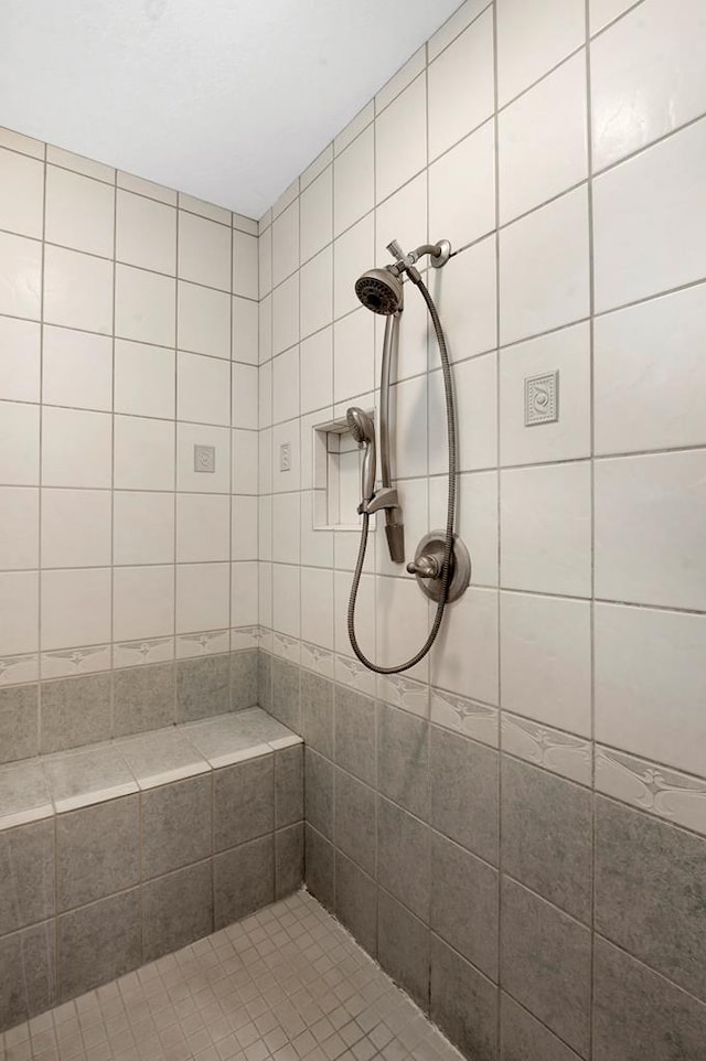 627 Shoreline Dr, Brookeland, TX 75931 - full bathroom with tiled shower