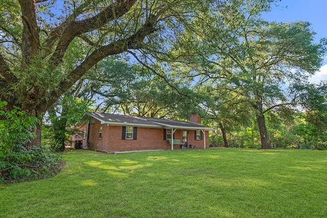 1328 Hyde Rd, Huntington, TX 74904 - view of grassy yard