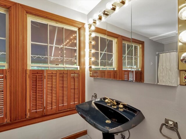 bathroom with sink