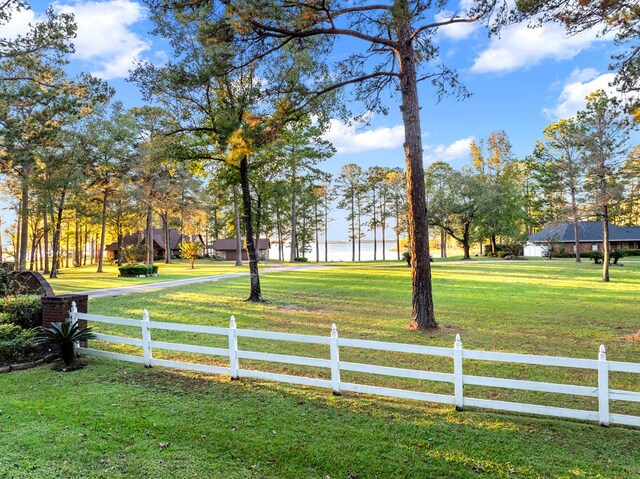 35904 Shoreline Dr, Brookeland, TX 75951