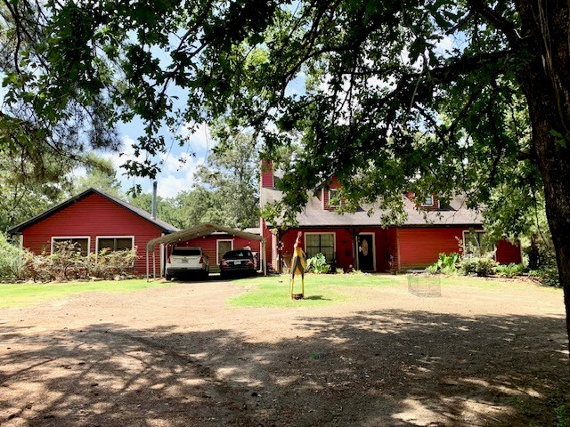 644 Rr 255, Colmesneil, TX 75938 - photo 3