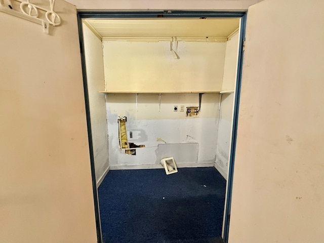 laundry room with washer hookup