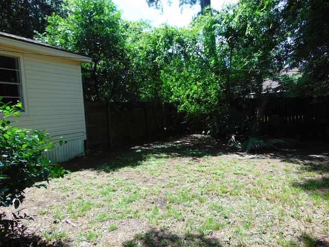 1202 Mimosa, Lufkin, TX 75901 - view of yard