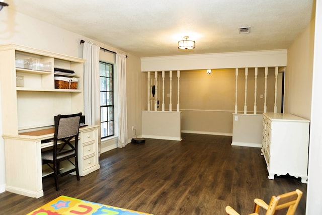 157 Craig St, Jasper, TX 75951 - unfurnished office featuring built in study area and dark wood-style flooring