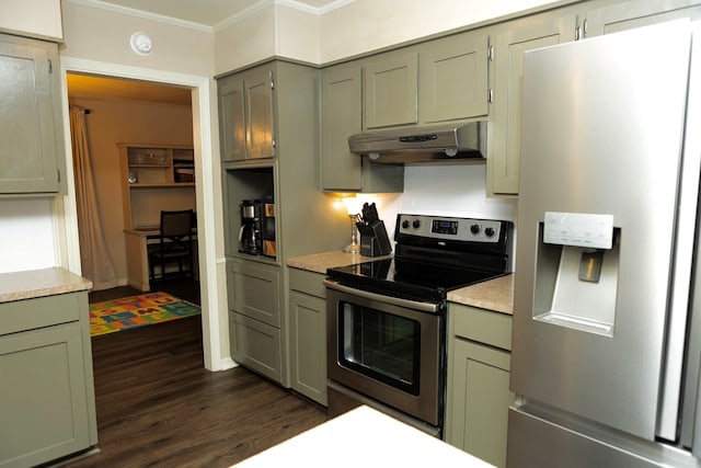 157 Craig St, Jasper, TX 75951 - kitchen with appliances with stainless steel finishes, under cabinet range hood, crown molding, dark wood-type flooring, and light countertops