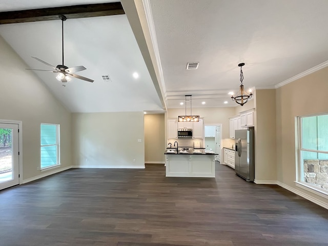 unfurnished living room featuring visible vents, baseboards, dark wood-type flooring, a sink, and ceiling fan with notable chandelier