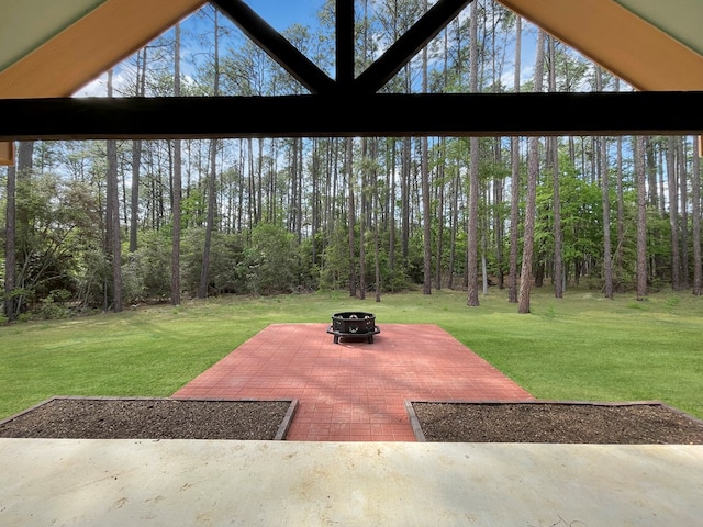 view of patio featuring a fire pit