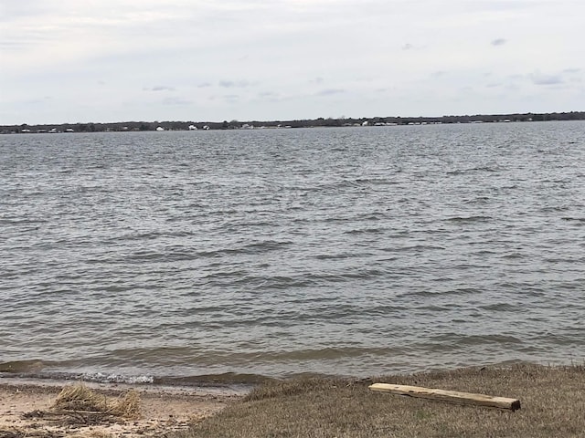 view of water feature