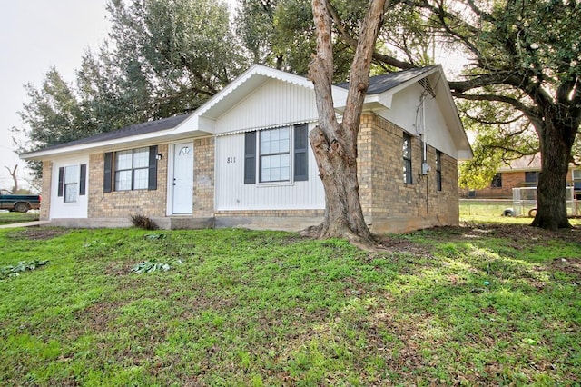 811 Overstreet Cir, Crockett TX, 75835, 3 bedrooms, 1 bath house for sale