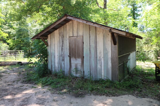 view of outdoor structure