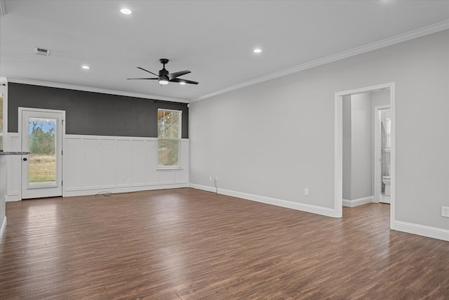 unfurnished living room with visible vents, crown molding, recessed lighting, dark wood-style floors, and a ceiling fan