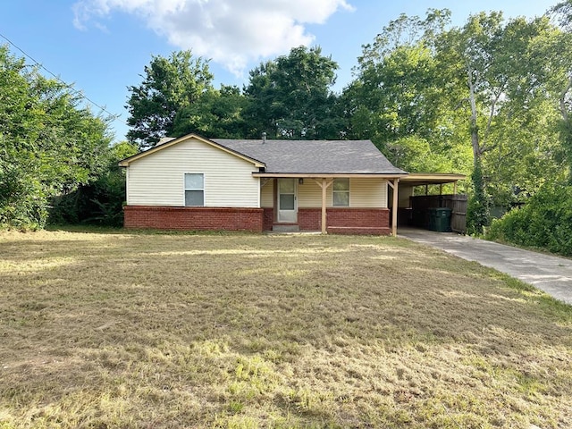 709 Pine Ave, Woodville, TX 75979 - photo 1