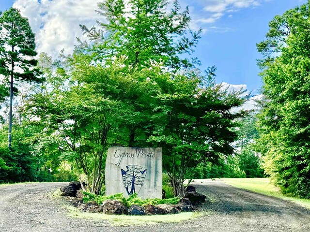 000 Cypress Royale W, Hemphill, TX 75948