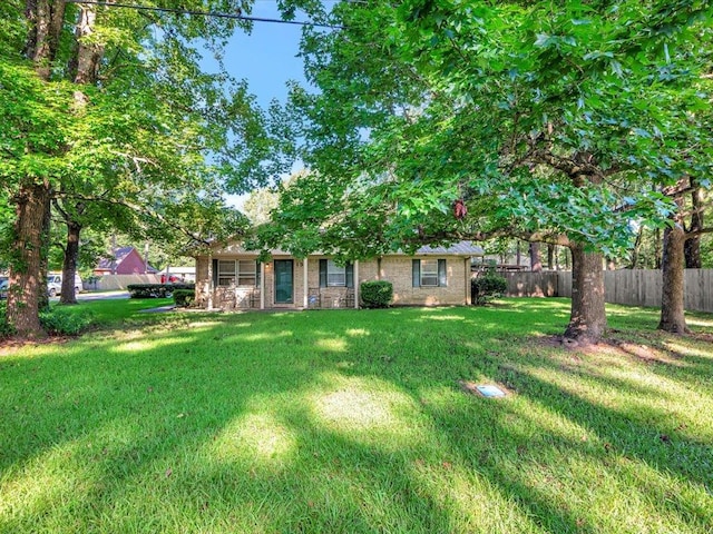 130 Texas St, Huntington, TX 75949 - photo 1