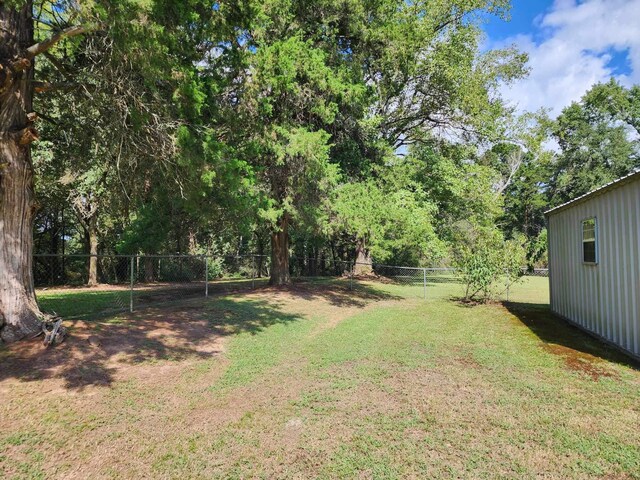 515 N 4th St, Timpson, TX 75975 - photo 8