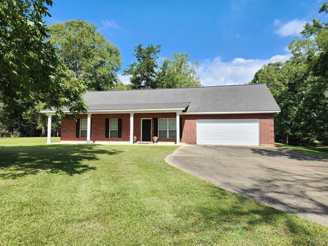 515 N 4th St, Timpson, TX 75975 - photo 1