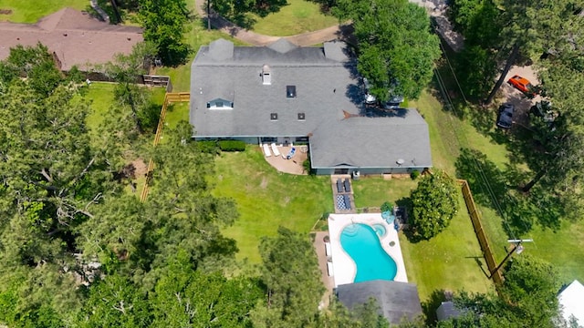 1514 Spanish Moss Dr, Lufkin, TX 75904 - view from above of property featuring a pool area