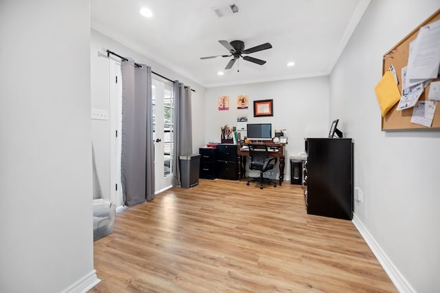 1514 Spanish Moss Dr, Lufkin, TX 75904 - home office featuring crown molding, light wood-style flooring, a ceiling fan, recessed lighting, and baseboards