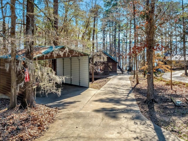 view of outdoor structure