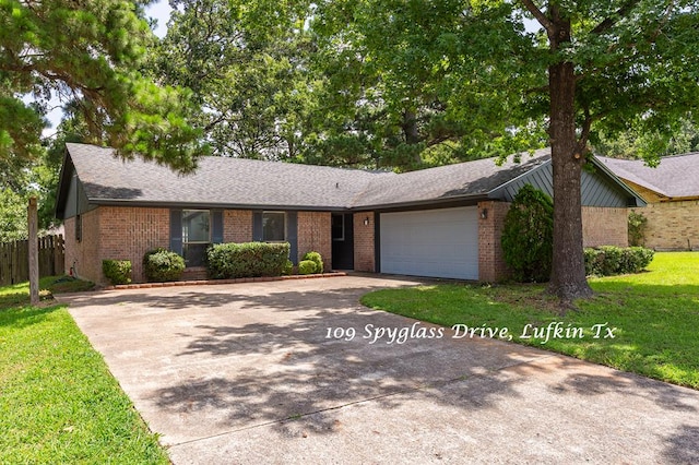 109 Spyglass Dr, Lufkin, TX 75901 - photo 1