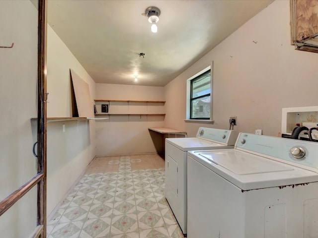 602 Devereaux, Diboll, TX 75941 - washroom featuring light flooring and separate washer and dryer