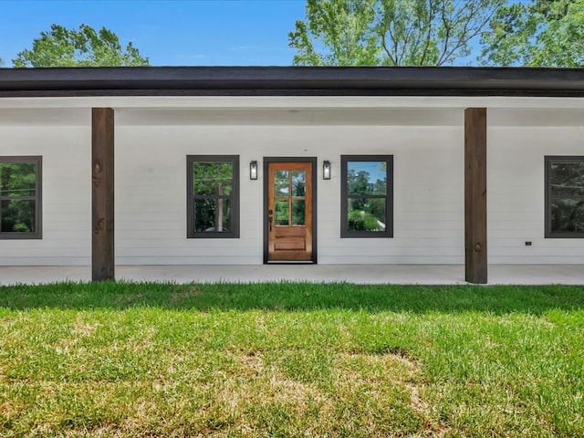 1920 Fm 842, Lufkin, TX 75901 - view of exterior entry with a lawn