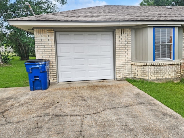 4296 US Highway 190 W, Jasper, TX 75951 - garage with concrete driveway